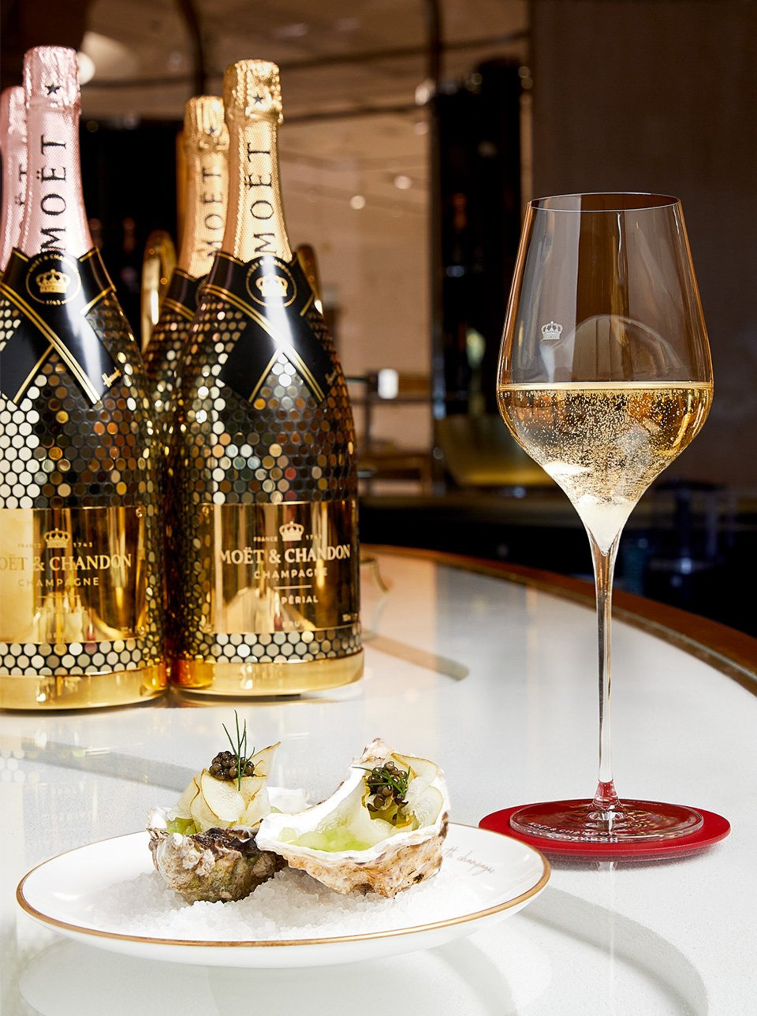 Moët & Chandon Champagne Bar | Champagne Bar London | Harrods CA